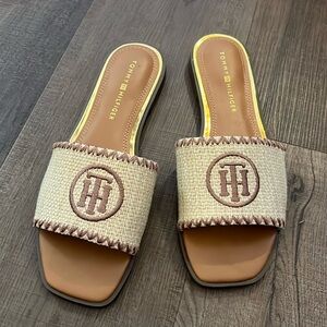 Tommy Hilfinger sandals NWOT